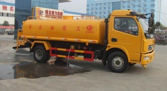 東風多利卡<a href=http://m.duden.com.cn/ssc target=_blank class=infotextkey>灑水車</a>