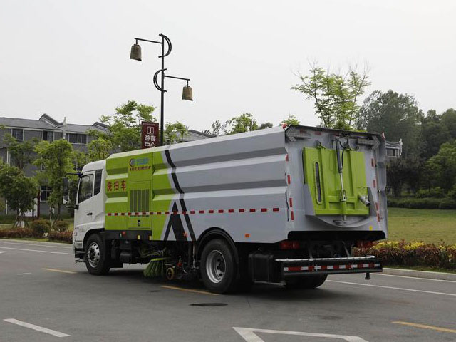 東風(fēng)天錦國(guó)六洗掃車圖片4