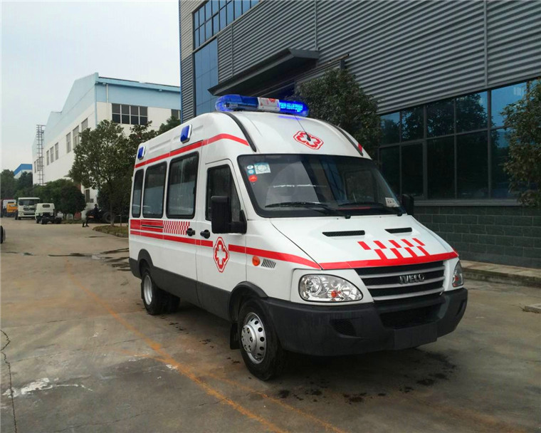 依維柯病人轉運車(國五)圖片4