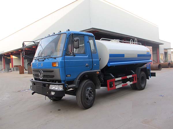 現(xiàn)車 東風(fēng)145(8-12噸)灑水車