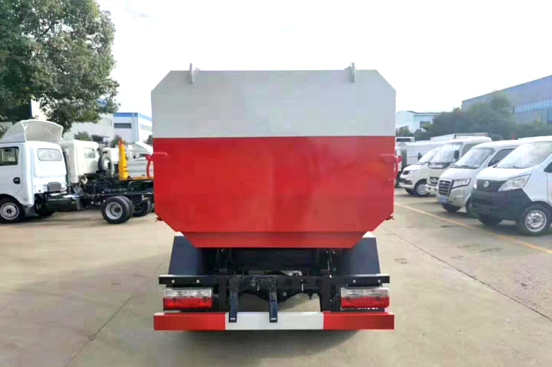 東風途逸掛桶垃圾車圖片3