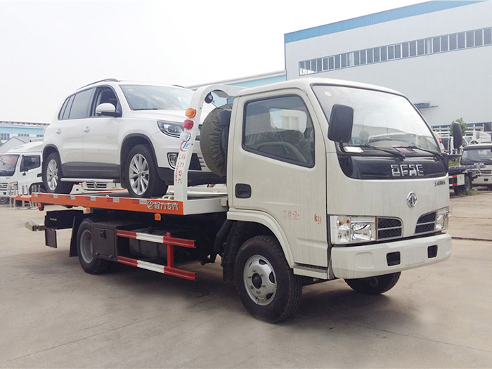 東風多利卡藍牌一拖二平板清障車圖片3